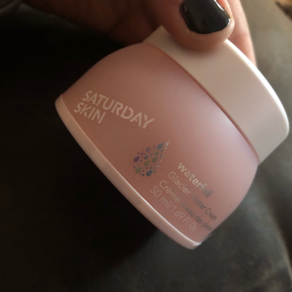 Saturday Skin Waterfall Glacier Water Cream